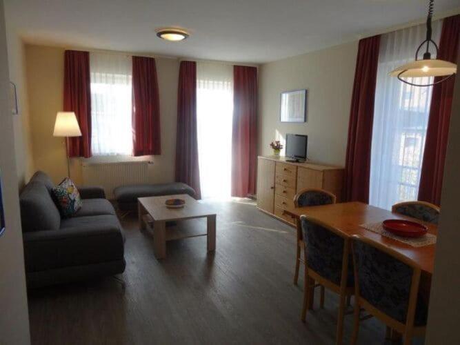 Resort Orther Reede, Fehmarn-Orth Экстерьер фото